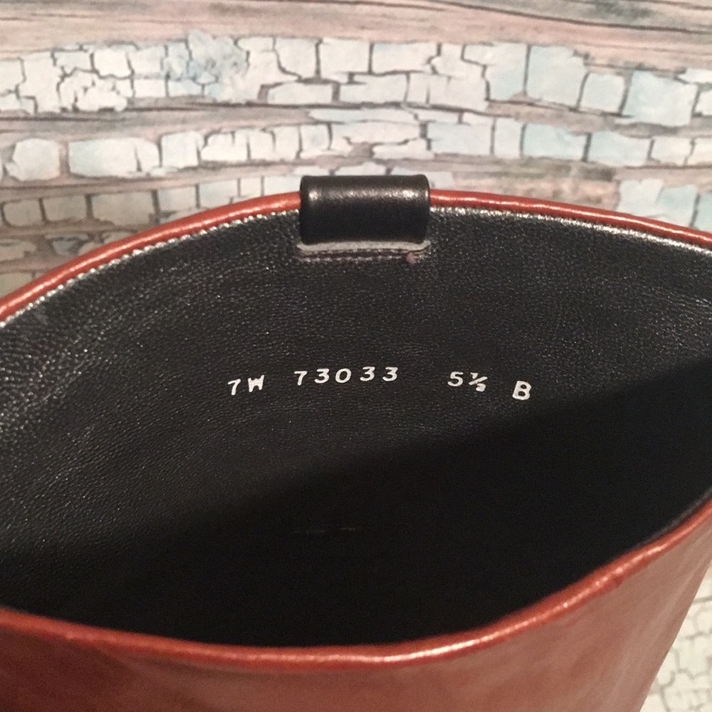 Stuart Weitzman |Travelers |Boots - Picture 2 of 4